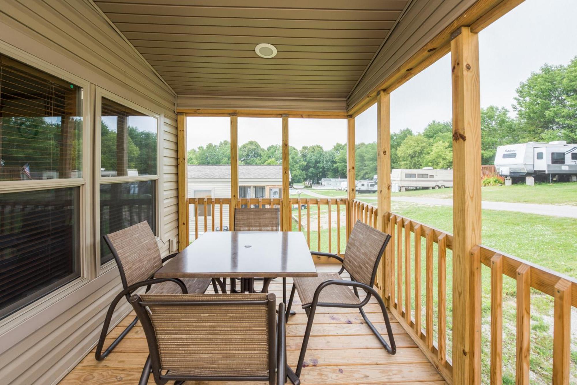 Plymouth Rock Camping Resort Deluxe Cottage Elkhart Lake Экстерьер фото